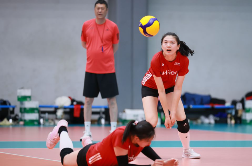 百家乐扑克中的百家乐与其它扑克牌的比较
